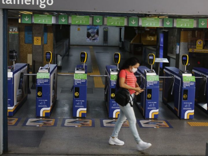 Covid-19: Brasil registra 9,4 mil novos casos e 40 óbitos em 24 horas