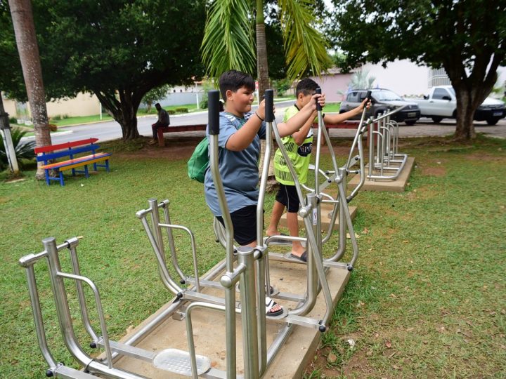 Ji-Paraná: Prefeitura monta academias de ginástica ao ar Livre