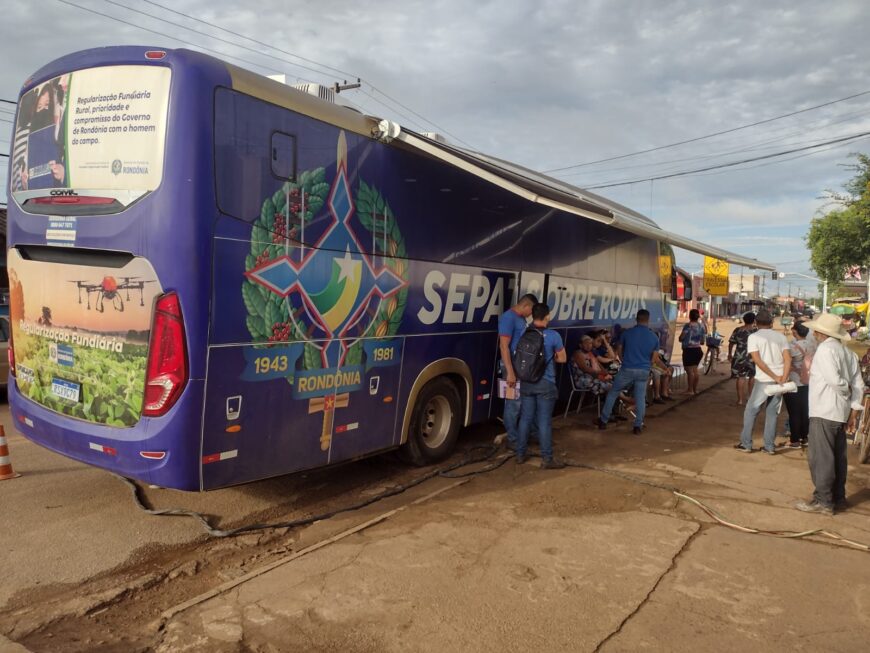 Porto Velho: Unidade móvel da Sepat realiza cadastro socioeconômico no Bairro Mariana