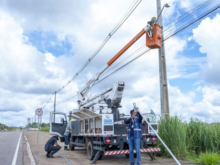 Porto Velho: Prefeitura intensifica implantação de modernas luminárias no Espaço Alternativo