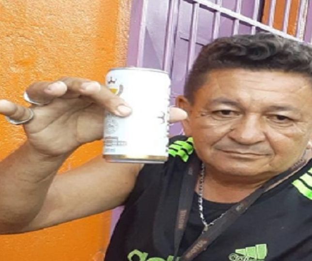 Criminoso se passa por cliente e executa comerciante a tiros dentro de bar no bairro do Japiim