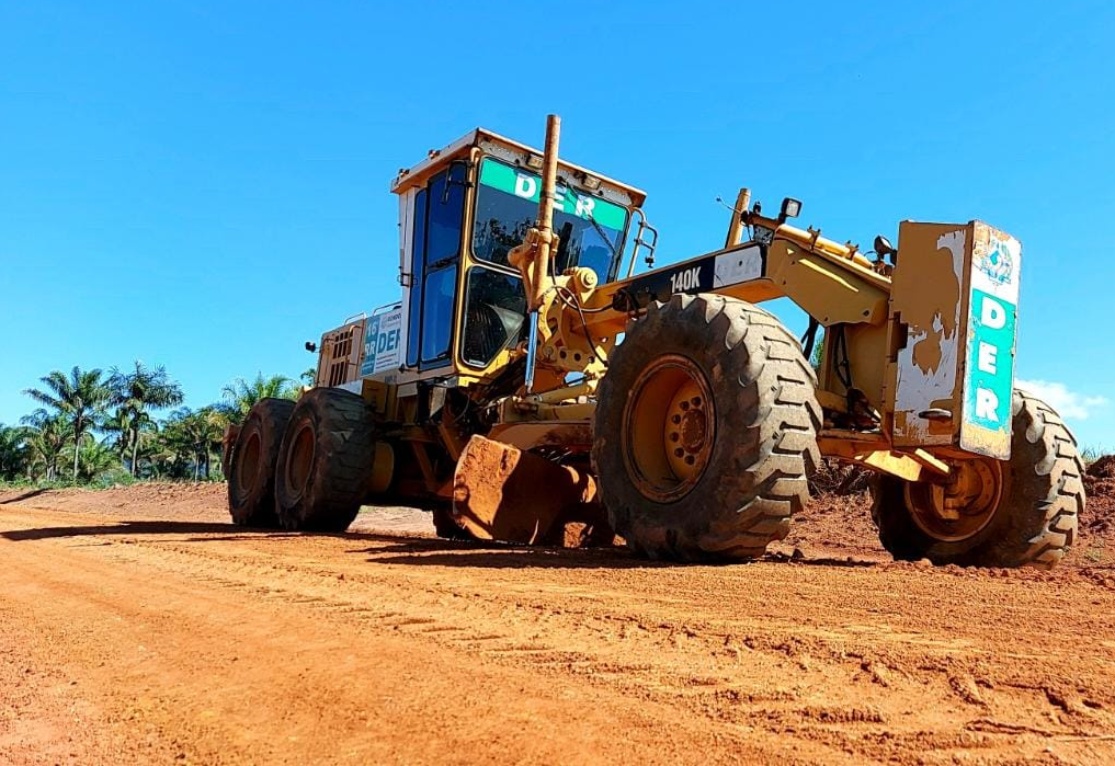 Estrada do Forte Príncipe recebe manutenção após indicação da deputada Lebrinha