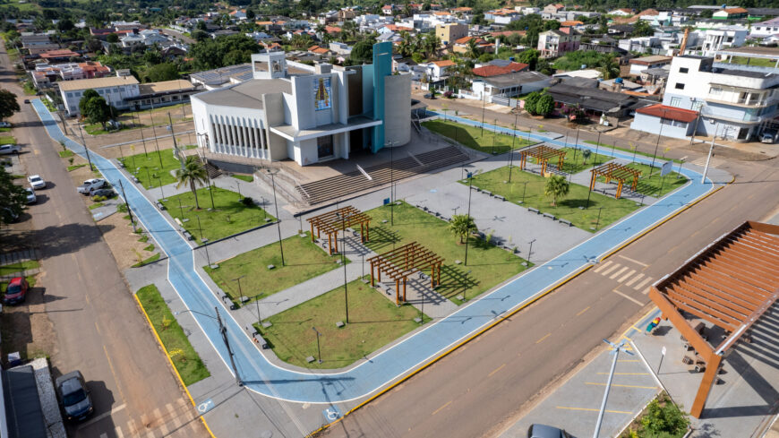 Colorado do Oeste: Praça Nossa Senhora Aparecida é revitalizada sob fiscalização da Seosp