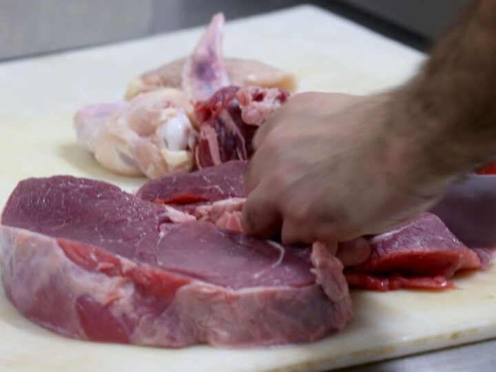 Aumento na produção de carnes deve reduzir preços para o consumidor