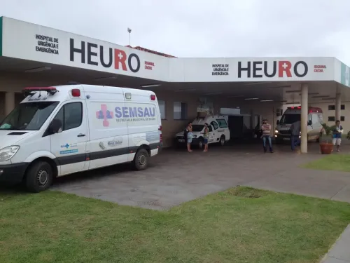 Deputado Jean Mendonça visita os hospitais Heuro e o Regional em Cacoal