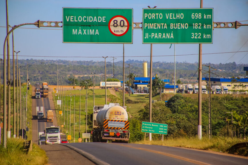 Itapuã do Oeste: Contrato para elaboração de projeto de duplicação da BR-364 é assinado por ministros e governador