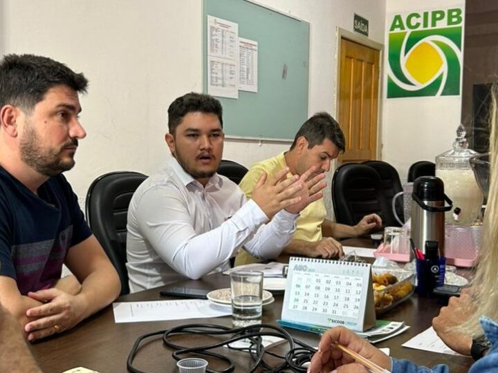 Jean Mendonça se reúne para discutir videomonitoramento nos municípios de Primavera de Rondônia e Pimenta Bueno