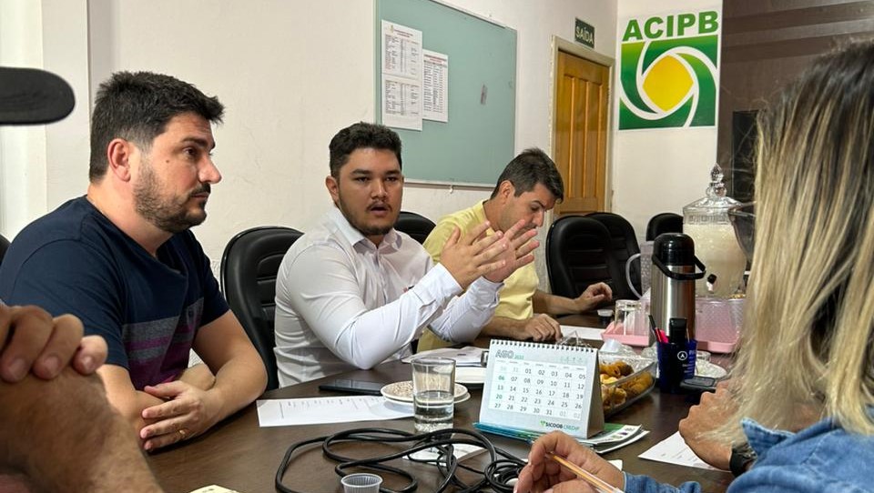 Jean Mendonça se reúne para discutir videomonitoramento nos municípios de Primavera de Rondônia e Pimenta Bueno