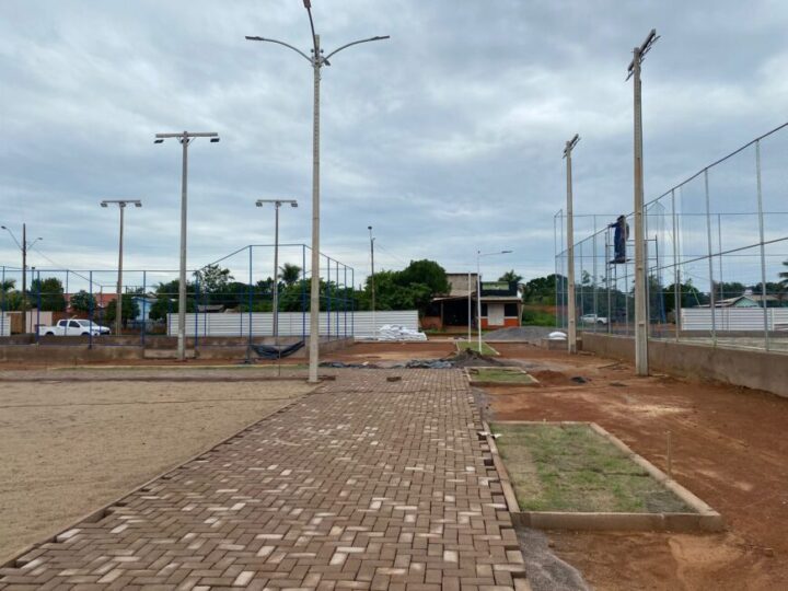 Obras de revitalização da praça pública do distrito de Nova Califórnia está em fase de conclusão