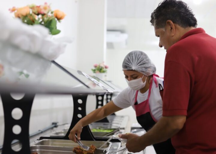 Prato Fácil atinge 3 milhões de refeições servidas para famílias em situação vulnerável em Rondônia 