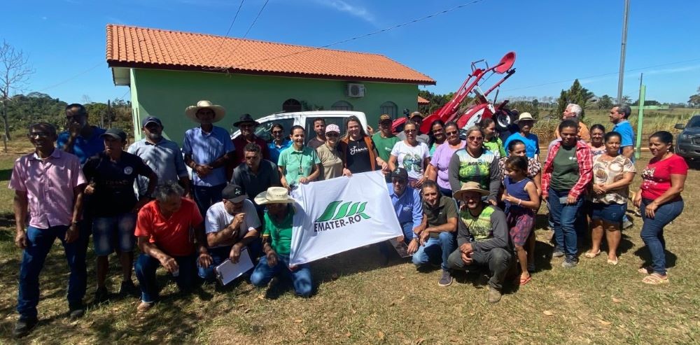 Cláudia de Jesus apoia agricultura familiar em Theobroma e Vale do Paraíso