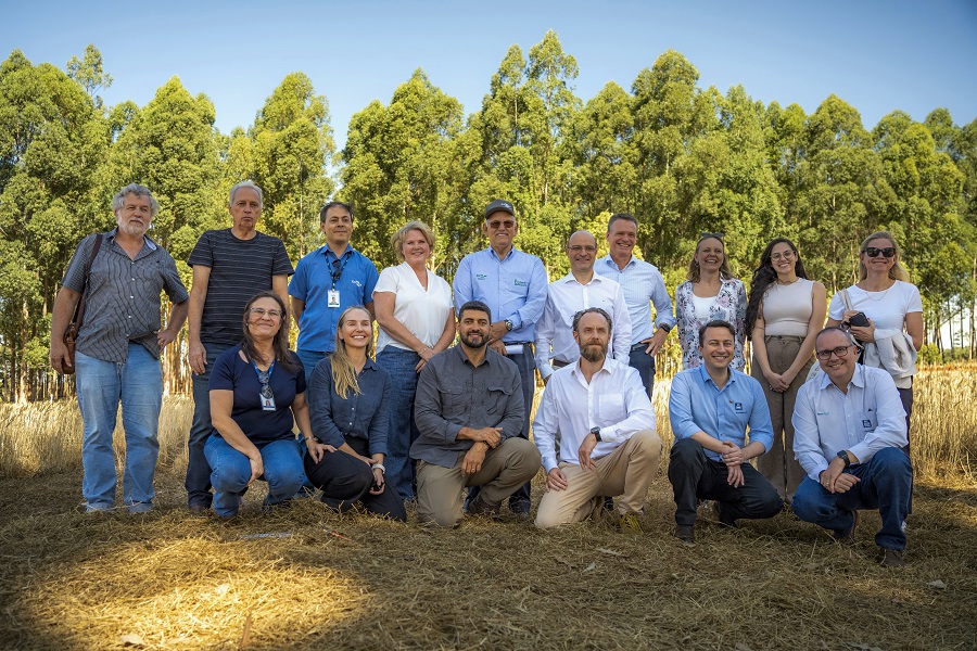 Produção agrícola sustentável é foco de visita do ministério da Noruega à Embrapa Cerrados