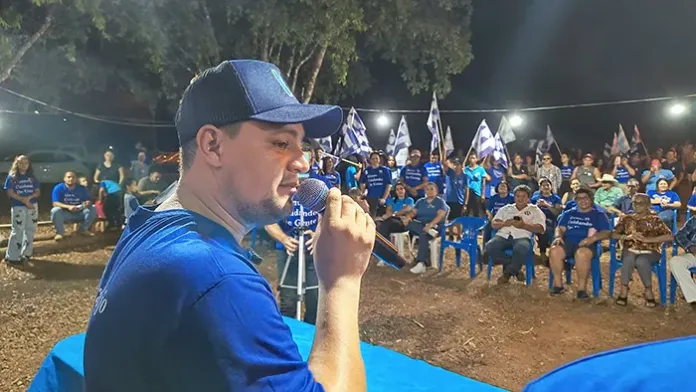 Dr. Wesley Araújo faz grande comício no distrito de Corgão em Chupinguaia