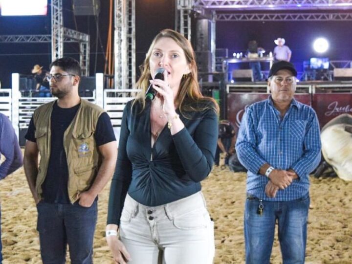 Sucesso da Expovale contou com R$ 270 mil da deputada Lebrinha