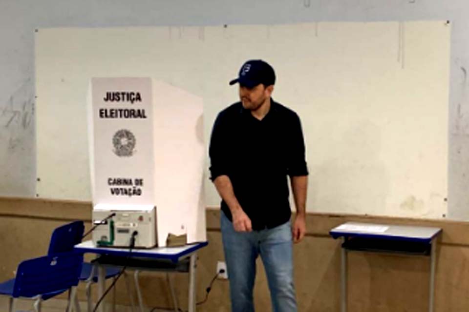 Prefeito Delegado Flori se reelege com mais de 70% dos votos válidos