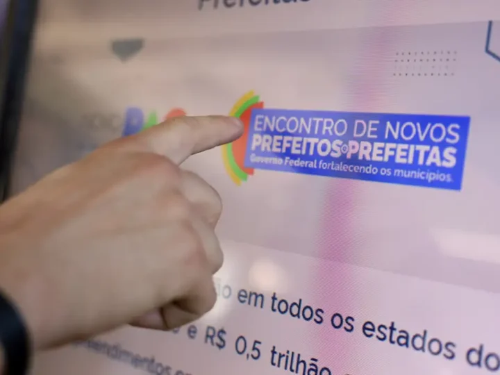 Plataforma de pequenos serviços conecta MEIs e prefeituras