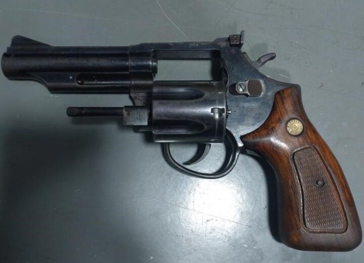Homem é flagrado com revólver e 20 munições na cidade de Cerejeiras