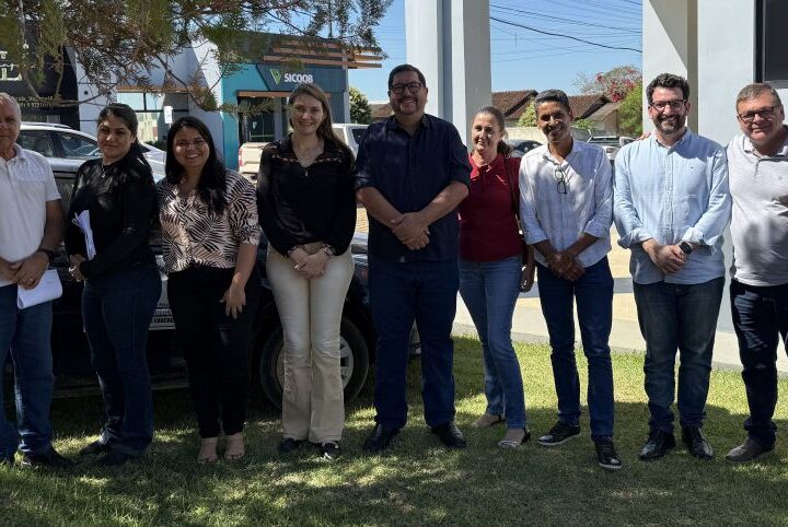 Gislaine Lebrinha garante carro 0KM para Conselho Municipal de Educação em Machadinho D’Oeste