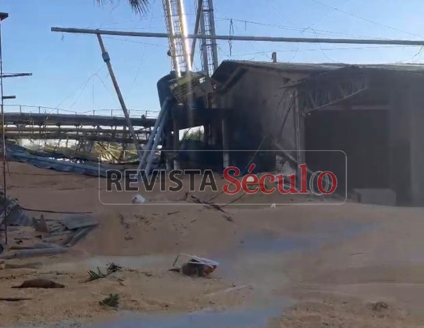 Silo de milho desaba sobre residência e mata cachorro e gatos em Vilhena