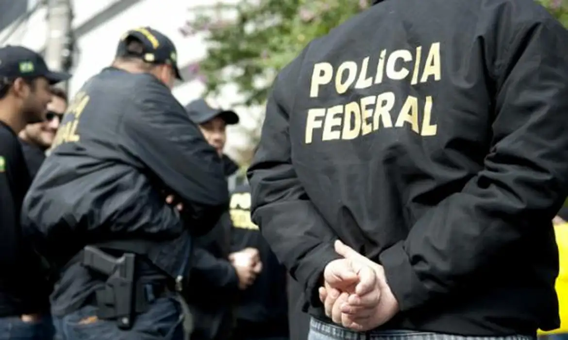 PF cumpre mandados contra investigados por abuso sexual infantil