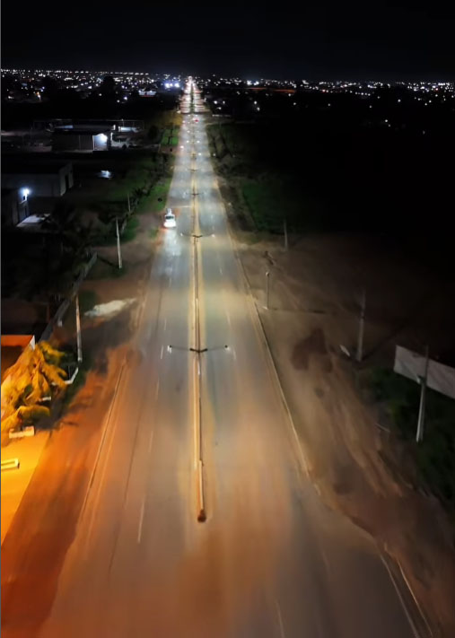 Iluminação viabilizada por Jean Mendonça leva segurança a estudantes de Rolim de Moura