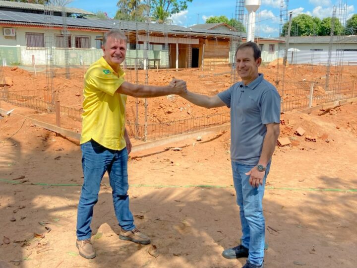 Deputado Luizinho Goebel visita obras de ampliação da Apae em Vilhena