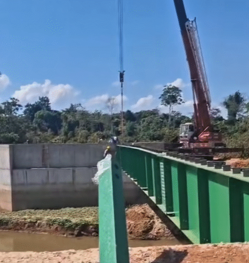Construção de ponte do rio Escondido segue em ritmo intenso