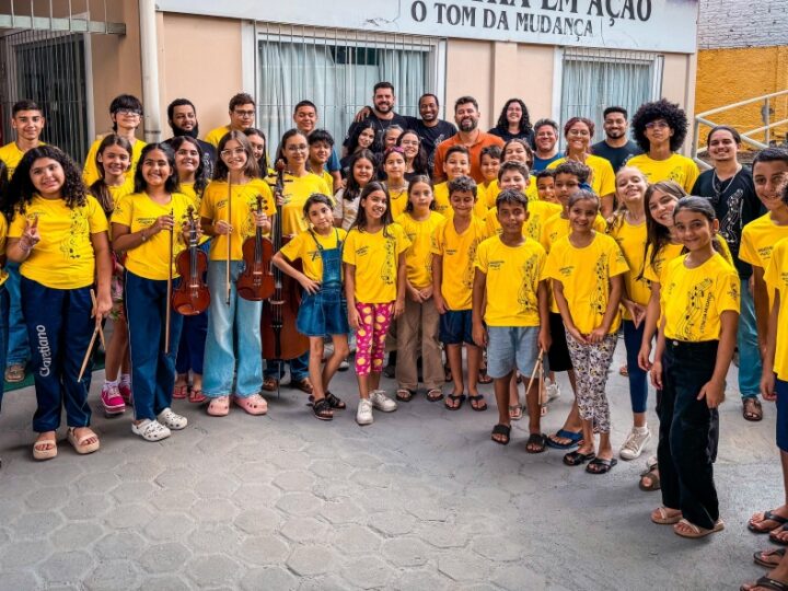Nim Barroso visita o Projeto Orquestra em Ação e reafirma compromisso com a cultura e a educação em Ji-Paraná