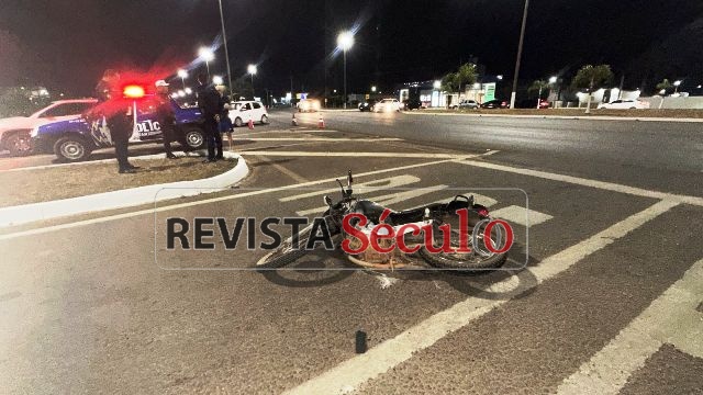 BR-364: carro e moto colidem em rotatória na cidade de Vilhena