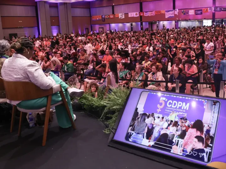 Brasília: conferencistas exigem políticas para todas as “mulheridades”
