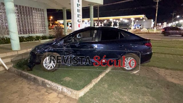 Colisão grave é registrada no cruzamento da Celso Mazutti com a BR-174 em Vilhena