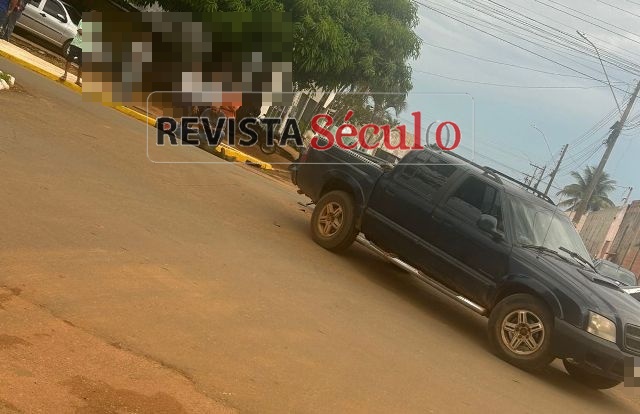 Colisão entre camionete e moto registrada na Melvin Jones