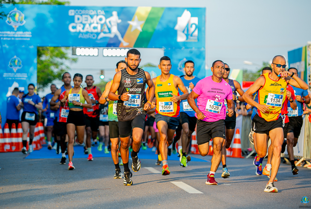 Assembleia Legislativa celebra 42 anos com serviços à população, esporte e resgate da memória legislativa