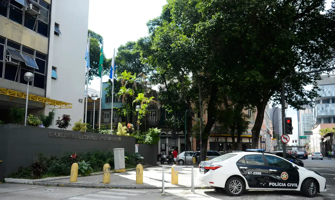 Operação combate esquema de apostas online e lavagem de dinheiro no RJ