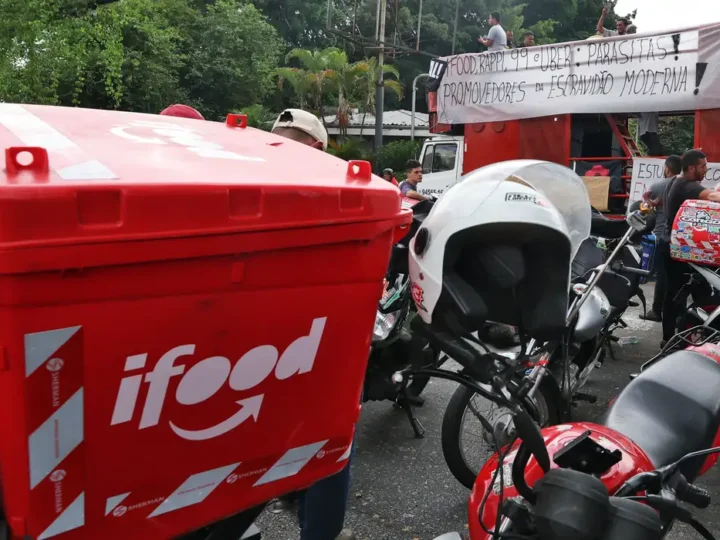 No STF, plataformas negam vínculo; trabalhadores alegam precarização