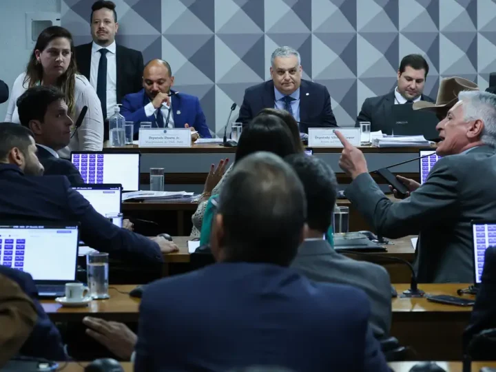 CPMI do INSS aprova dois pedidos de prisão preventiva