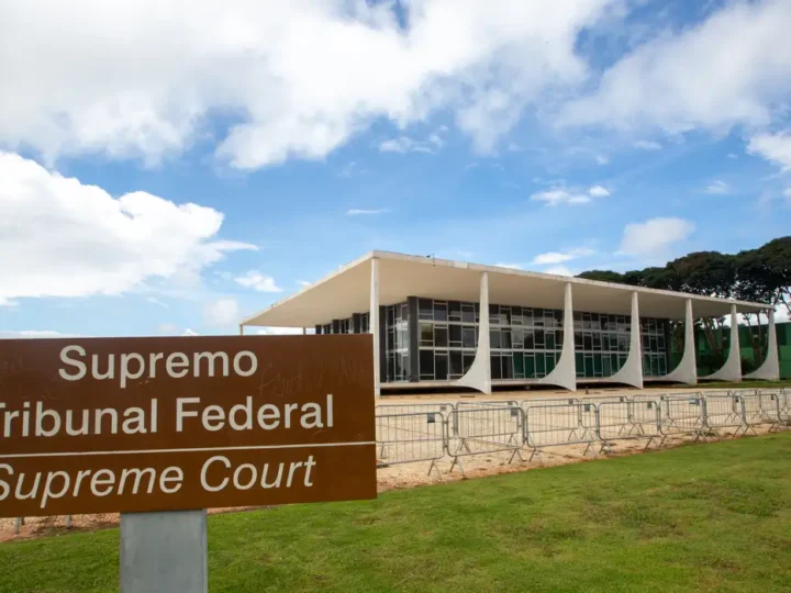 STF tem dois votos para determinar plano nacional contra racismo