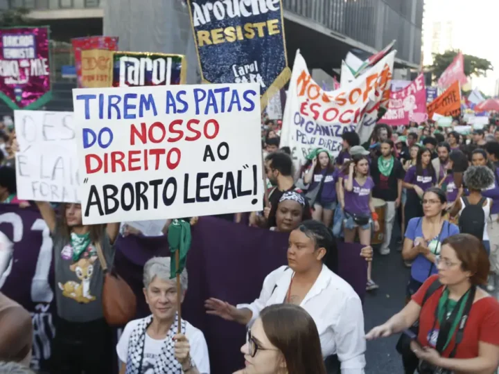 Ataque a aborto legal espalha “pânico moral”, diz dirigente do Conanda