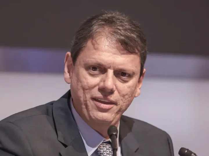 Consórcio Acquavias vence leilão de balsas em São Paulo