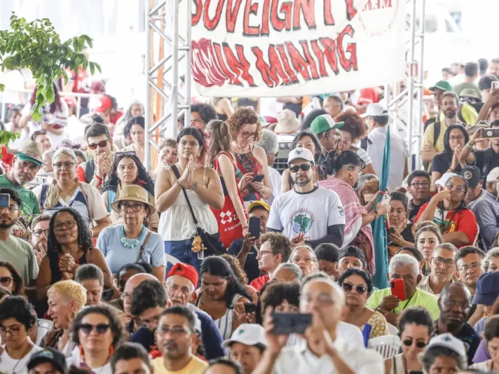 Cúpula dos Povos repudia falsas soluções e critica modelo capitalista