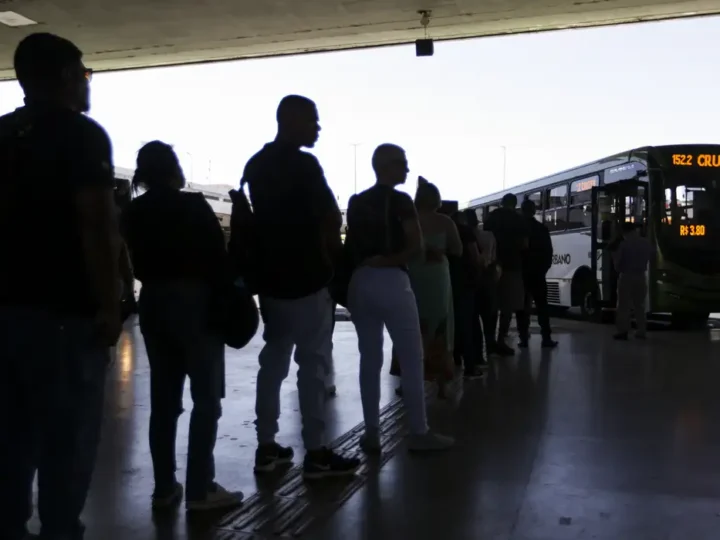 Estudo defende substituir vale-transporte por tarifa zero universal