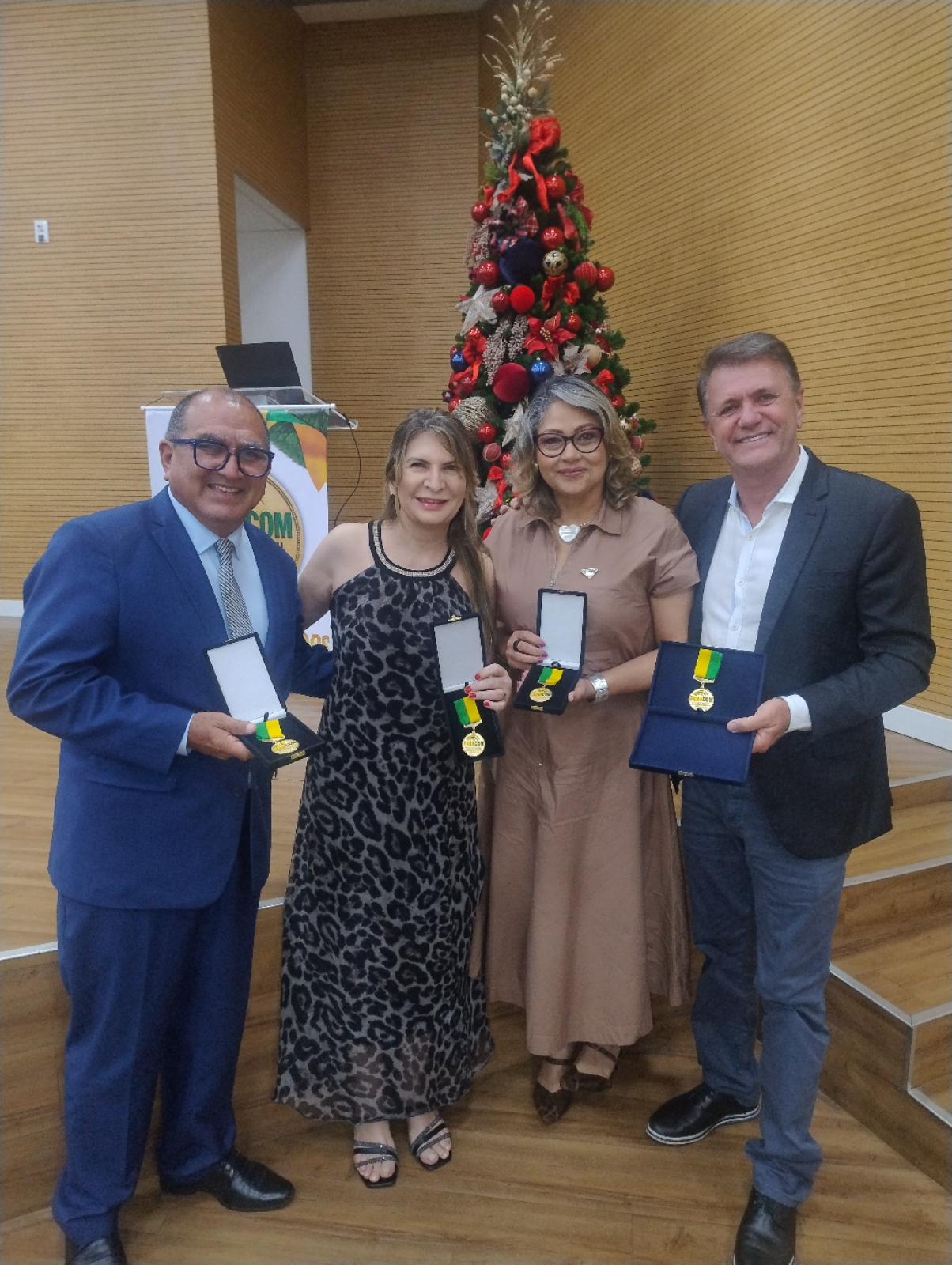 FENACOM celebra ética e excelência com entrega da Comenda Comunicador 2025, em Porto Velho