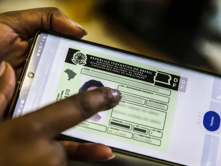 AGU derruba liminar que suspendeu novas regras para CNH