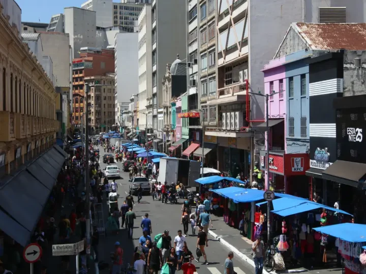 Novo salário mínimo injetará R$ 81,7 bi na economia, estima Dieese