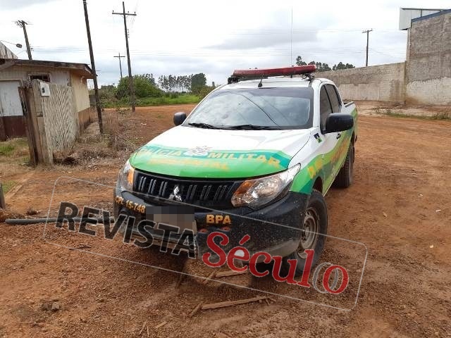Polícia Ambiental flagra descarte irregular de resíduos e interdita empresa em área industrial de Vilhena