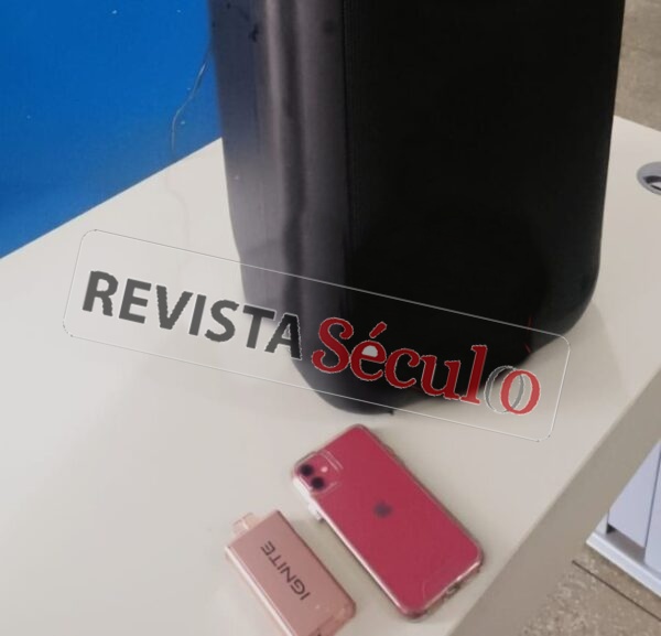 Som alto na madrugada termina em prisão e apreensão de cigarro eletrônico proibido