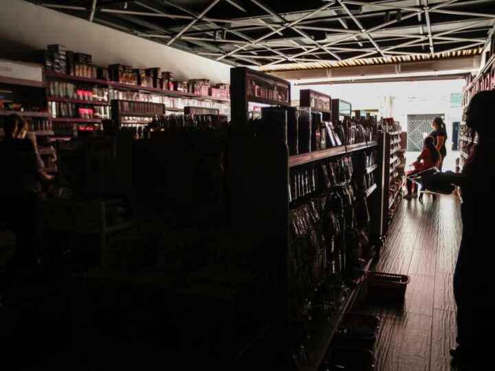 Enel é multada em R$ 14 milhões por falhas no fornecimento de energia