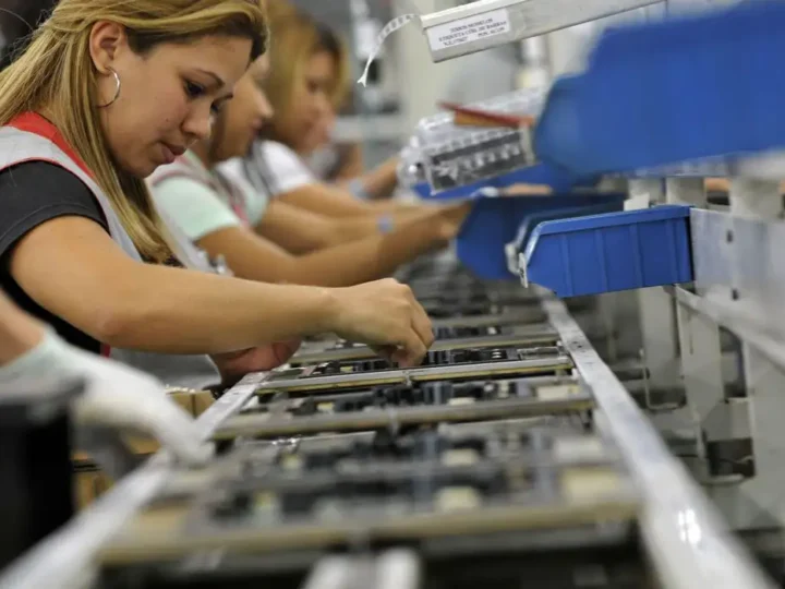 Revisão em taxas de importação de eletrônicos mantém preço sem aumento