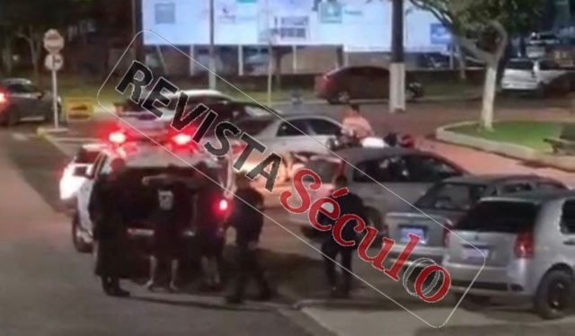 Jovens são abordados pela PM e levados à delegacia após flagrante de drogas na região central de Vilhena