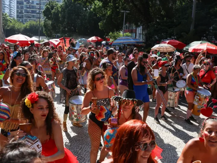 Rio atende 2.843 pacientes no Sambódromo e 694 nos blocos de rua